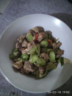 Foto resep Daging babi tumis pete