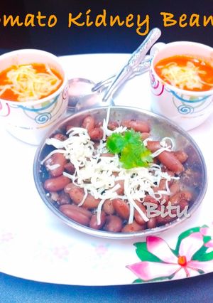 A picture of Jain Tomato Kidney Beans Soup.