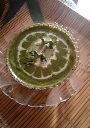 A picture of Palak soup.
