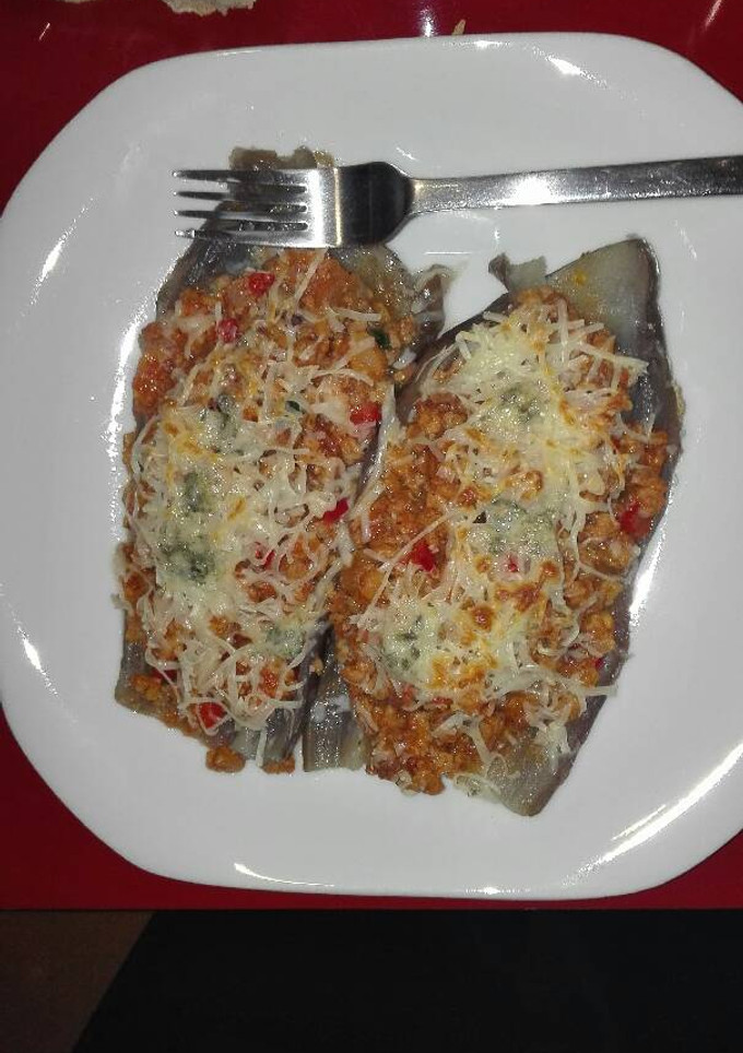 Una foto de Berenjenas rellenas de soja texturizada