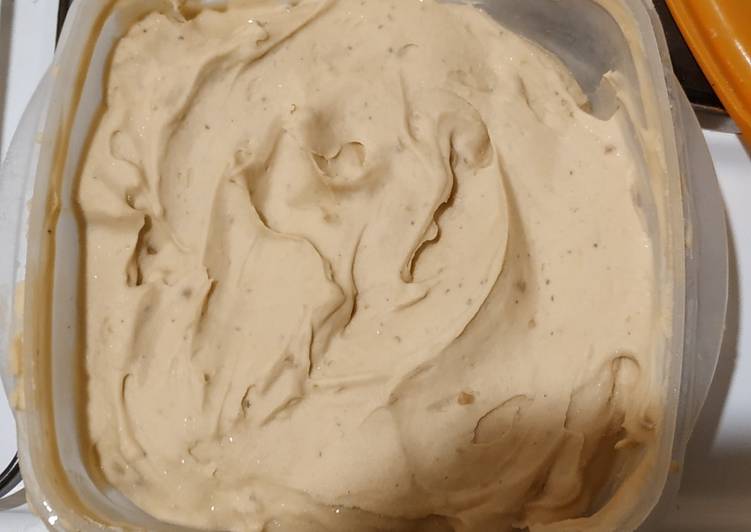 Helado de turrón blando de Jijona en heladera Lidl