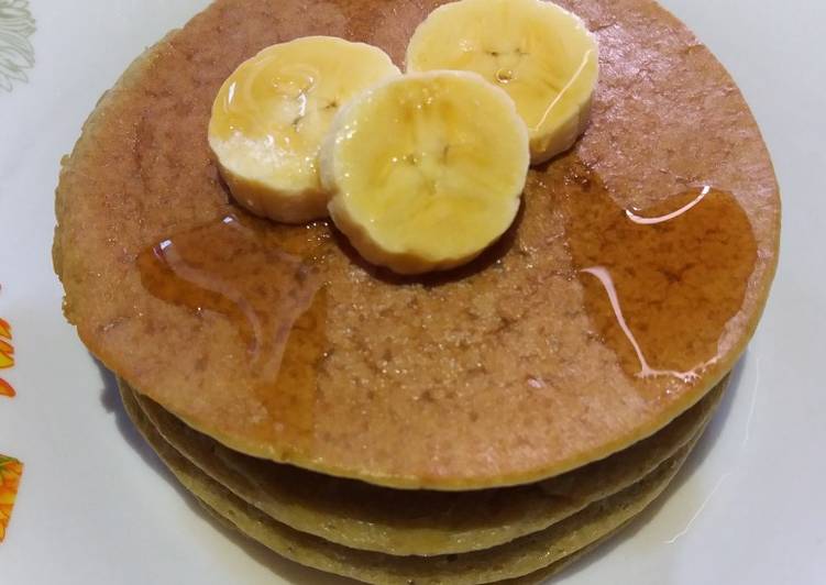 Bagaimana Menyiapkan 14. Pancake oatmeal pisang - Menu diet simple Anti Gagal