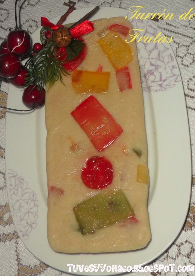 Una foto de Turrón de frutas