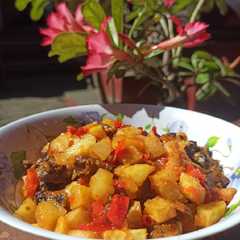 A picture of Potato Sambal With Chicken Liver and Gizzard.