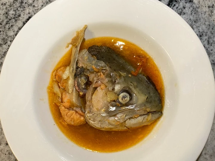Cara Mudah Membikin Resep Salmon Head Soup Asam Pedas yang Uenak Anti Ribet, Mantap Sekali
