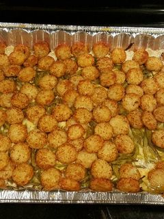 A picture of Tater Tot Casserole.