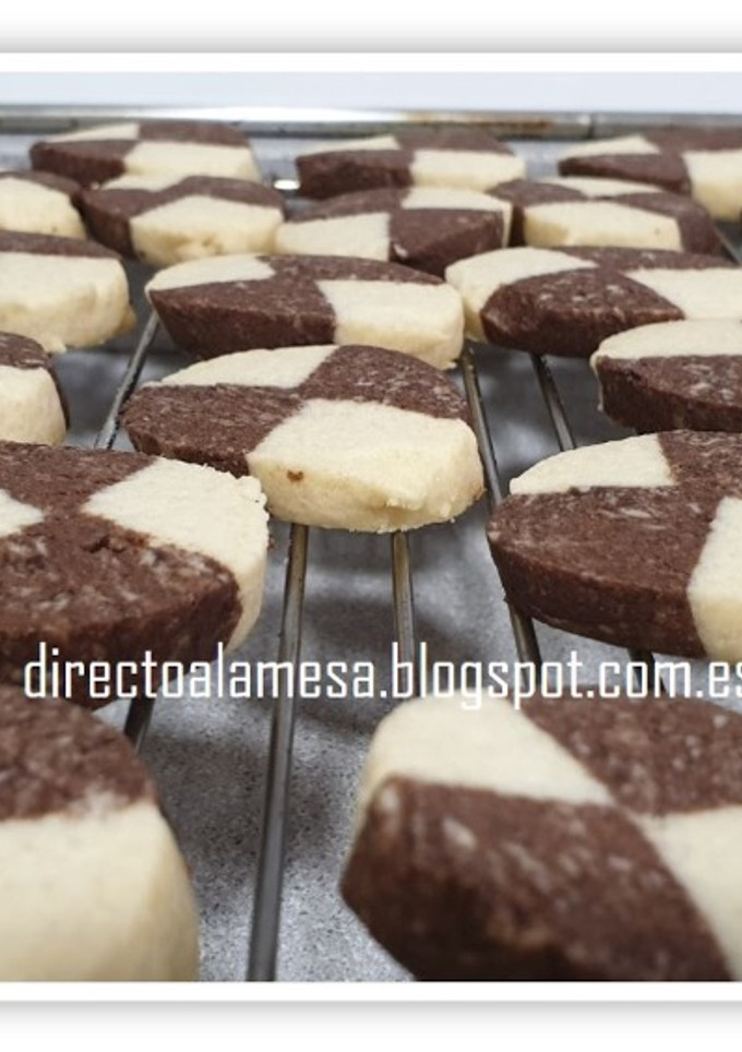 Una foto de Galletas bicolor