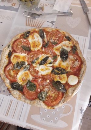 Una foto de Pizza Margarita