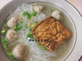 油豆腐魚丸米粉湯
