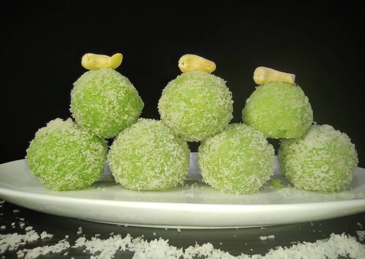 Recipe of Perfect Instant Coconut Ladoo | No Fire Stuffed Coconut Ladoo