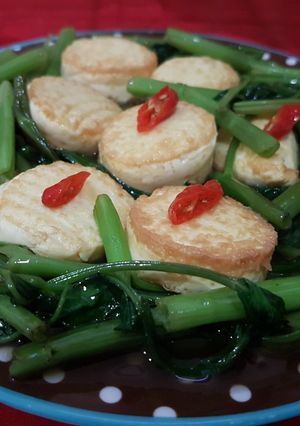 Foto resep Tumis kangkung tahu telur