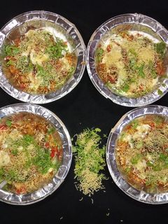 छोले चाट (Chole Chaat recipe in Hindi) रेसिपी मुख्य फोटो