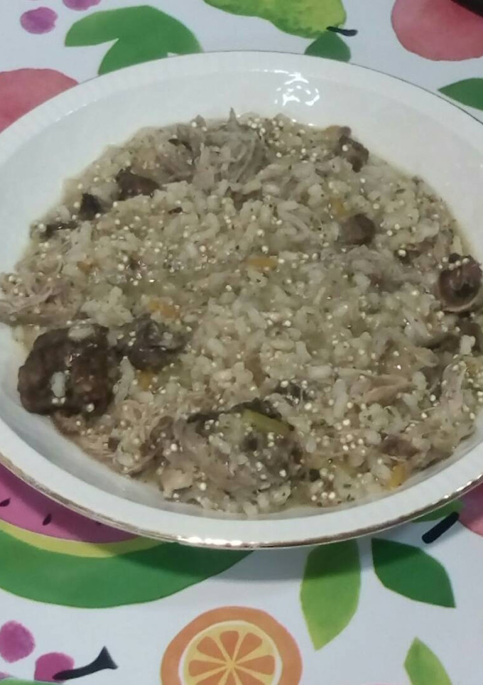 Una foto de Arroz integral con quinua real y pato