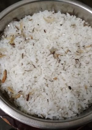 加了小魚乾粉的白飯 的食譜成品照片