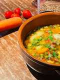 Zuppa con legumi
