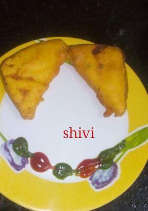 A picture of Bread pakora.