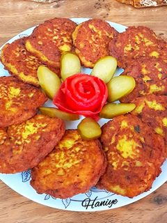 عکسی از دستور کوکوی مرغ و سیب زمینی