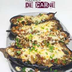 Una foto de Berenjenas rellenas de carne
