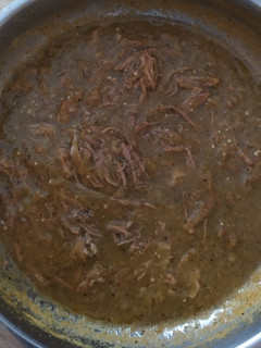 Una foto de Deshebrada en salsa verde