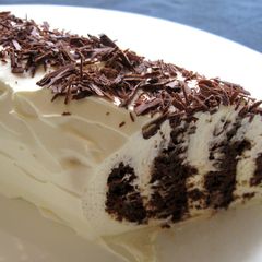A picture of Choc Ripple Log Cake.
