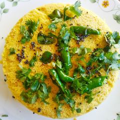 A picture of Khaman dhokla.