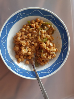 Una foto de Garbanzos con verdura y arroz