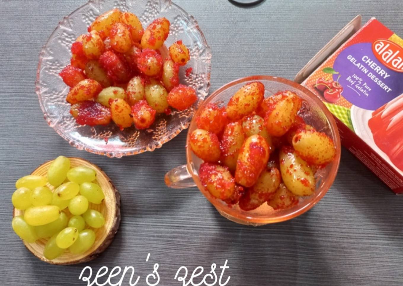 Green Grapes and Jelly Frozen Delight