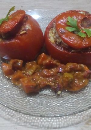 Una foto de Tomates rellenos al horno