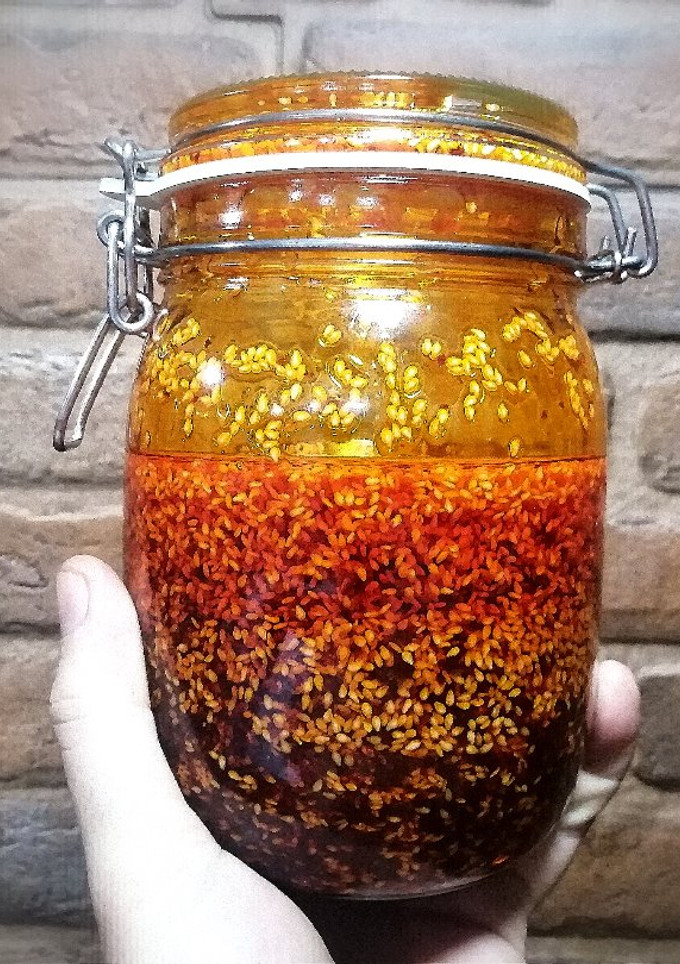 Una foto de Aceite de chile picante