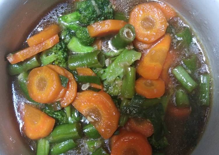 Tumis sayur saus tiram