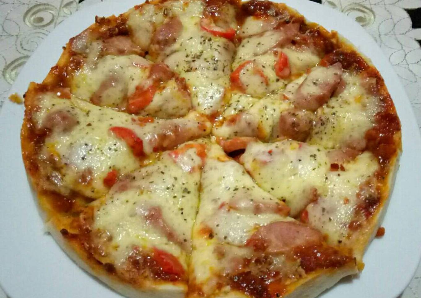 Beef Pizza with Mozarella Cheese