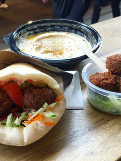 A picture of Falafel.
