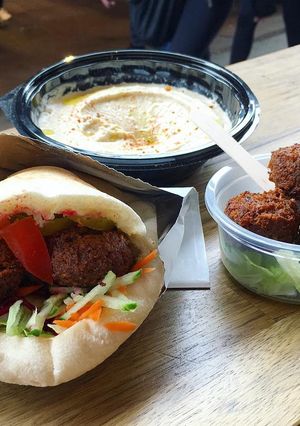 A picture of Falafel.