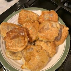 A picture of Pan fried promotion cake for lunar new year.