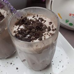 A picture of Oreo shake.