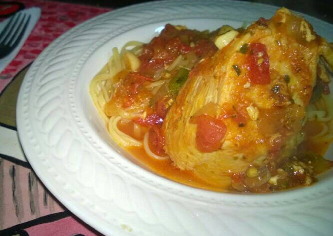 Estofado de Pollo Rústico con Tallarines