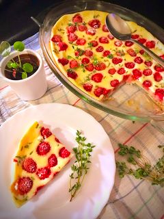 法式覆盆子百里香布丁蛋糕(克拉芙緹) - Clafoutis à la framboise et thym 的食譜成品照片