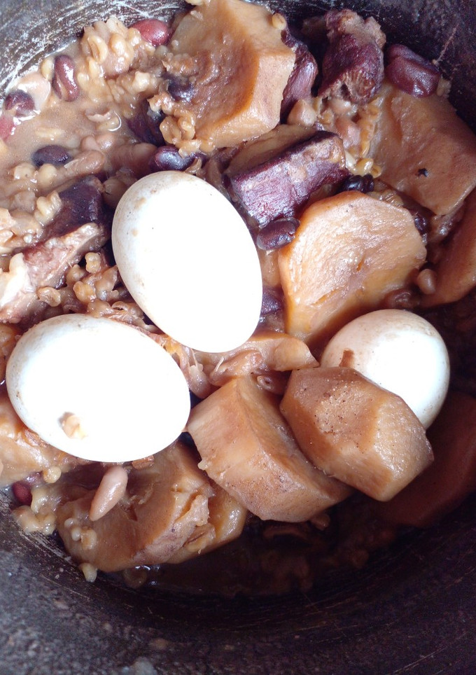 Una foto de Cholent