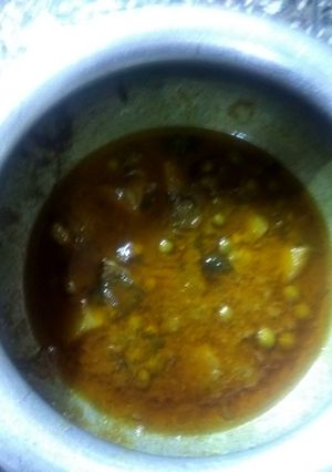 A picture of Aloo matar ki sabji.
