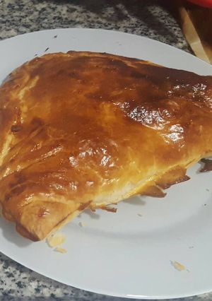 Una foto de Hojaldre de jamón y queso