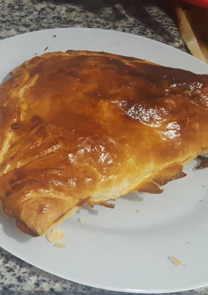 Una foto de Hojaldre de jamón y queso
