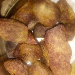 A picture of Deep fried arrowroots.