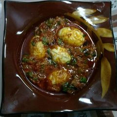 A picture of Egg Capsicum Curry..