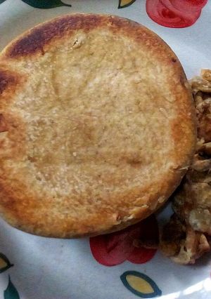 A picture of Fried Bread añd Chilli Pepper Omelette.