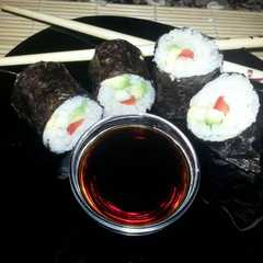 Una foto de Sushi para veganos