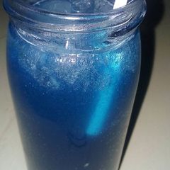 A picture of Electric lemonade.