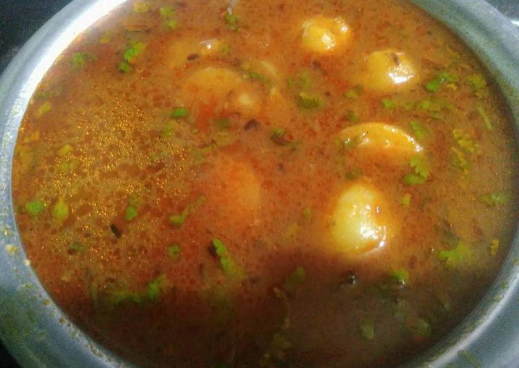 Recipe of Any-night-of-the-week Aalu Tamatar ki Sabzi