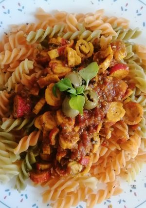 Una foto de Fusillis mixtos en salsa de palmitos