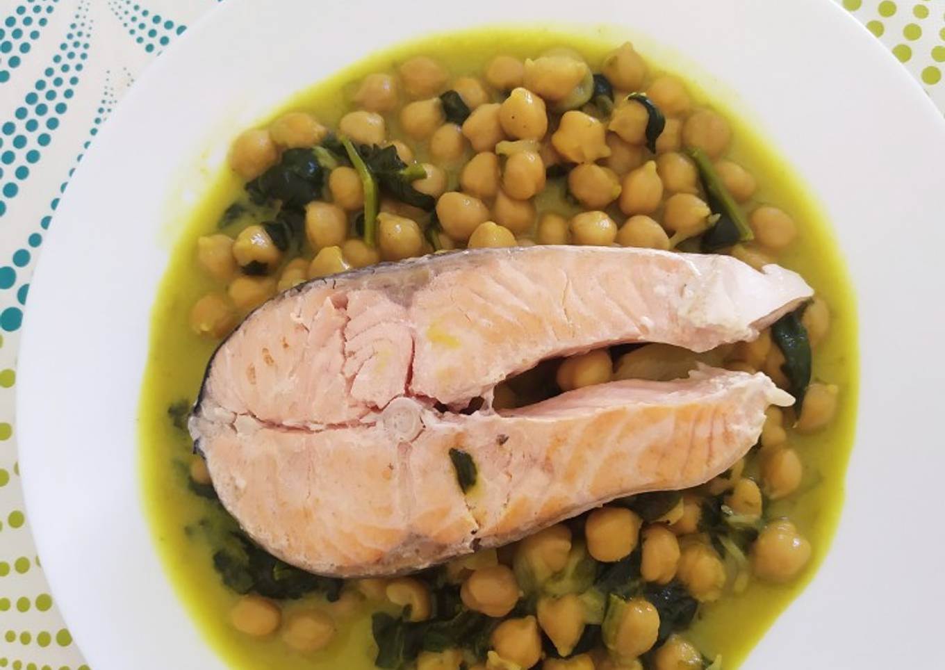 Garbanzos al curry con leche de coco