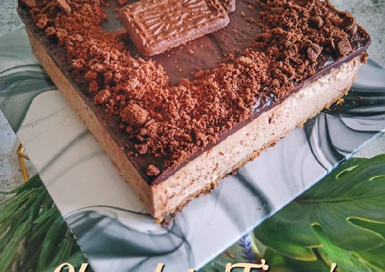 Langkah Mudah untuk Membuat Chocolate &#39;Tiger&#39; Biscoff Cheesecake, Lezat